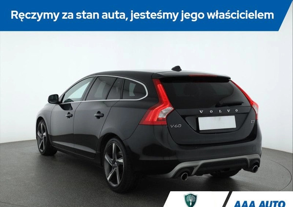 Volvo V60 cena 51000 przebieg: 223944, rok produkcji 2015 z Zalewo małe 232